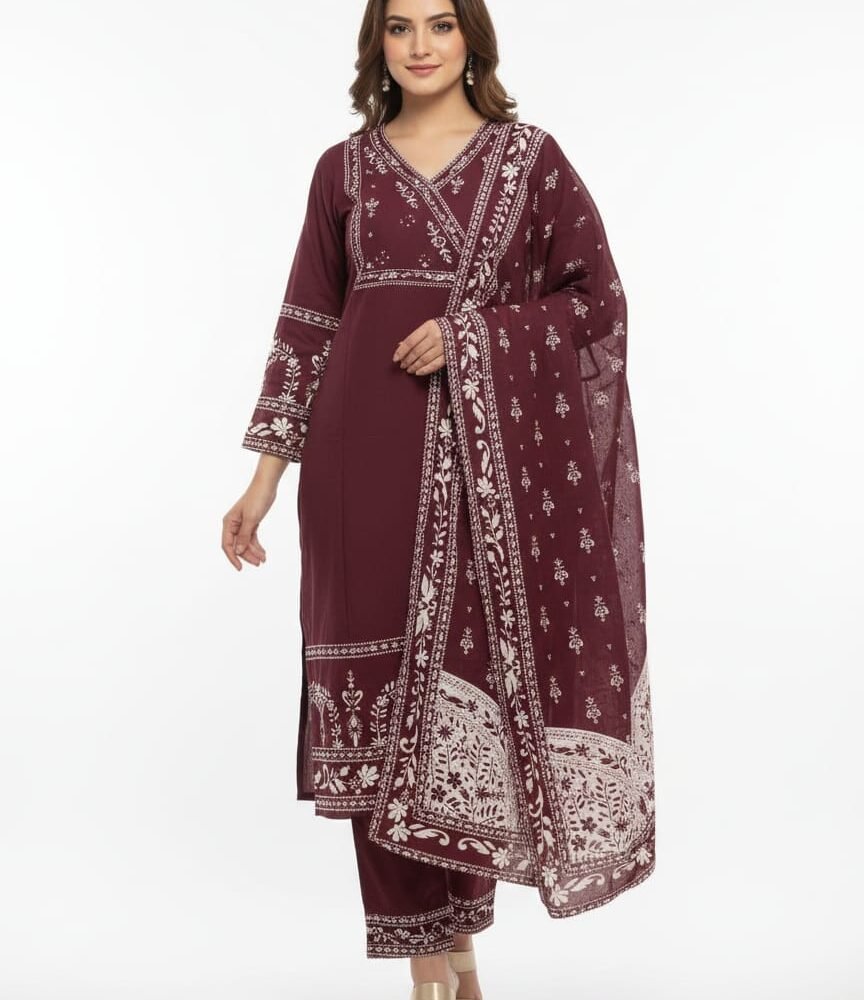 Elegant Maroon Kurta Set with Dupatta Featuring Intricate Embroidery